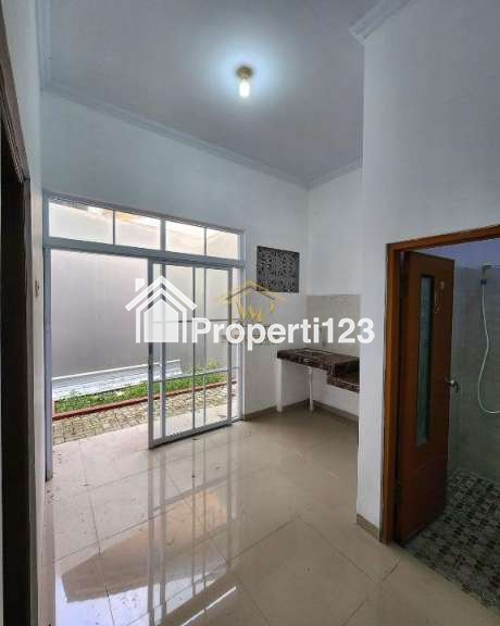 DIJUAL RUMAH MODERN DEKAT HOTEL SHERATON MAGUWOHARJO MENANTI ANDA! - 7