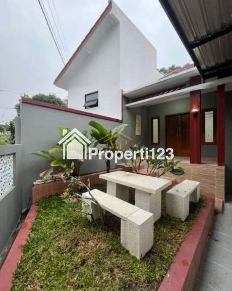 DIJUAL RUMAH MODERN DEKAT HOTEL SHERATON MAGUWOHARJO MENANTI ANDA! - 3