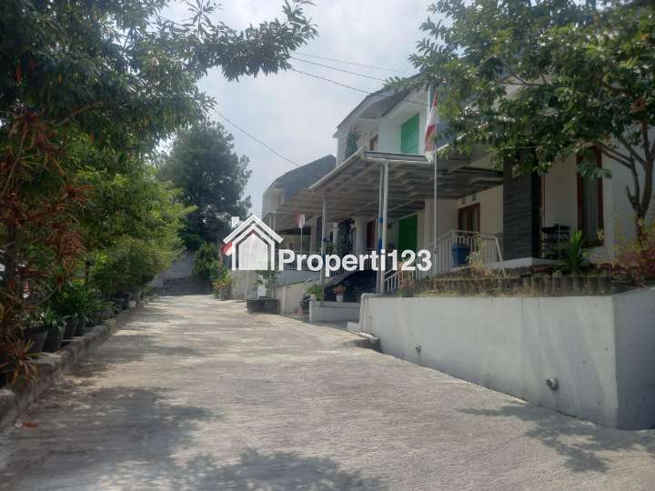 Jual Rumah 2 Lantai di Pasir Impun Kota Bandung Dengan Taman Melati Harga 700 Jutaan - 5