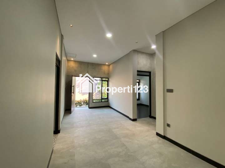 Hunian Elegan Siap Huni di Dekat Jalan Raya LPMP Kalasan Sleman - 3