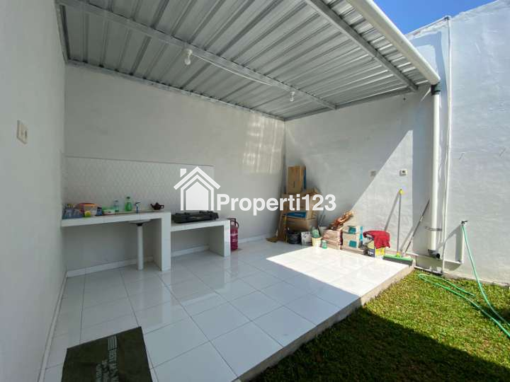 Beli Tanah 235 m2 Dapat Rumah Modern Siap Huni di Prambanan - 5