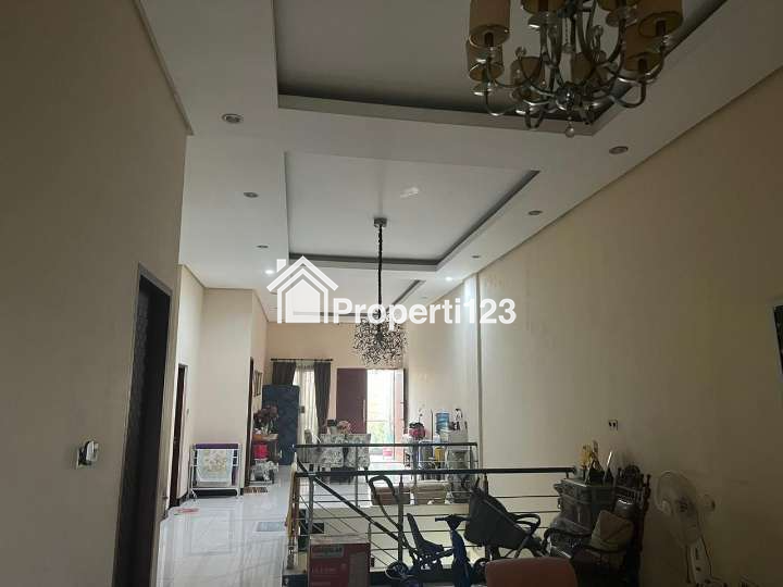 Rumah Full Furnished di Petemon Pusat Kota Surabaya - 9