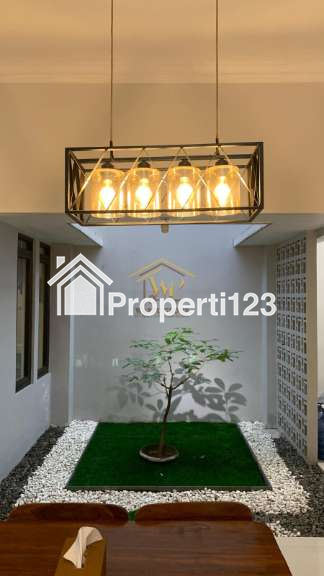 DIJUAL RUMAH 2 LANTAI DEKAT DENGAN PUSAT KOTA JOGJA - 8
