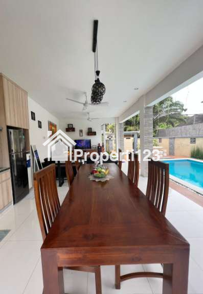 VILLA MEWAH FULLY FURNISHED DEKAT PANTAI MELASTI DI UNGASAN, BALI - 4
