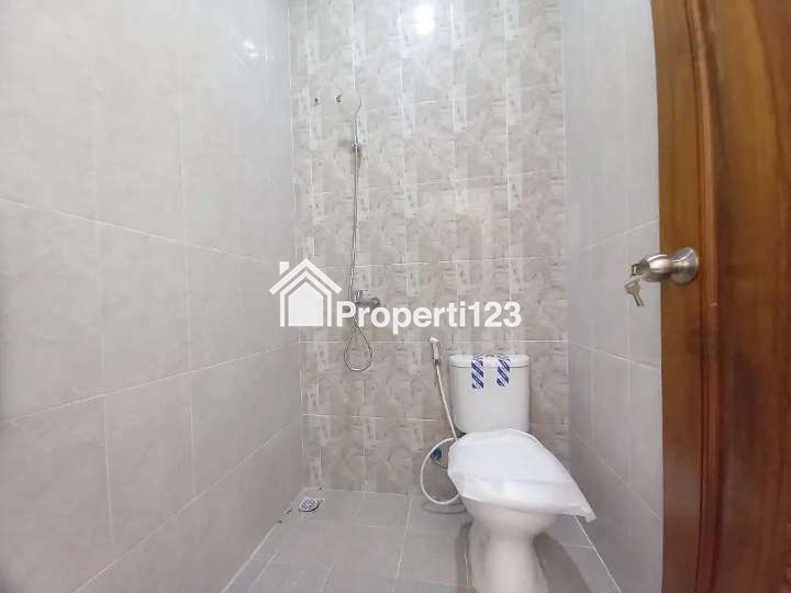 DIJUAL RUMAH CANTIK DESAIN MODERN DI NGEMPLAK DEKAT SD MODEL SLEMAN! - 9