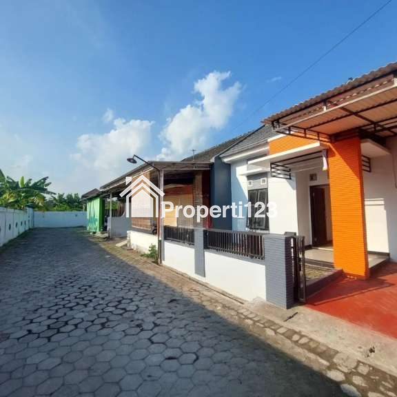 DIJUAL RUMAH STRATEGIS DEKAT BALONG PARK DI BANGUNTAPAN, HARGA MENARIK! - 2