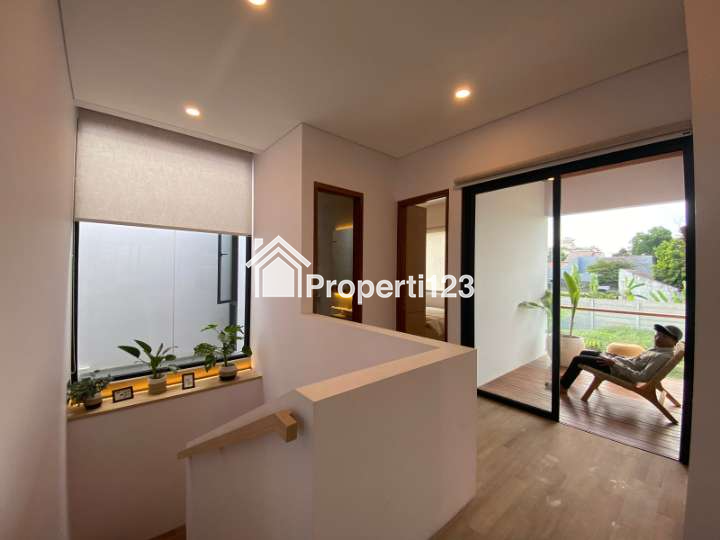 JUAL RUMAH MEGAH 2 LANTAI LOKASI STRATEGIS BELAKANG TRANSMART YOGYA - 5