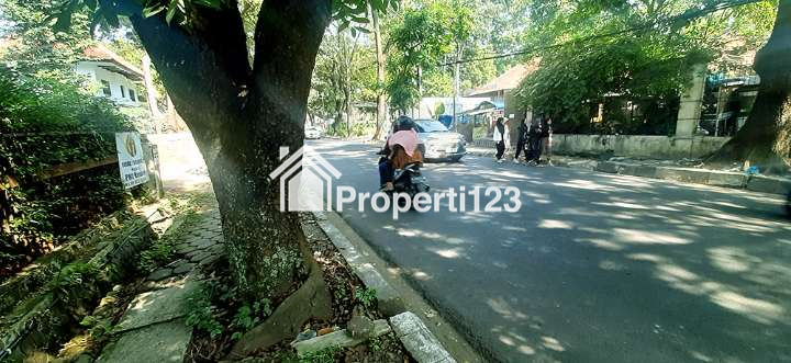 RUMAH BELANDA HITUNG TANAH UNTUK KOMERSIAL DI JALAN ACEH BANDUNG - 8