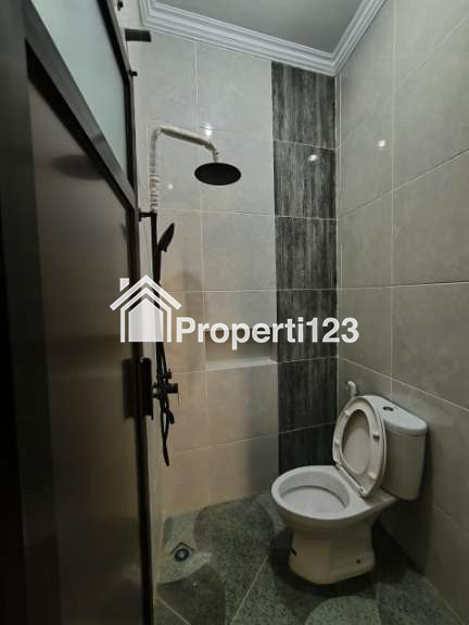 JUAL RUMAH SIAP HUNI MINIMALIS MODERN TYPE LUAS 70/107m2 DI NGAGLIK SLEMAN - 6