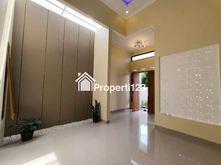 JUAL RUMAH SIAP HUNI MINIMALIS MODERN TYPE LUAS 70/107m2 DI NGAGLIK SLEMAN - 3