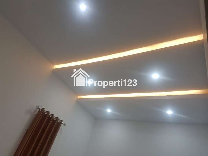 BU, RUMAH INDUK DAN KOST EXLUSIVE HANYA 50 METER DARI KAMPUS UII - 2