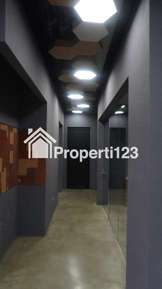 Dijual Tanah dan Gedung Kantor di Cakung Cilincing 2.200 m2 Siap Pakai - 11