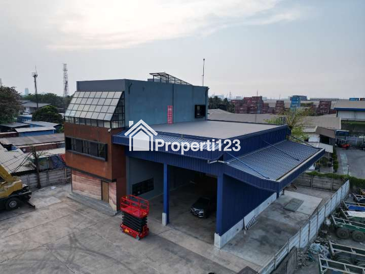 Gak Mahal Dijual Tanah Gedung Kantor 3 Lantai di Cakung Cilincing - 8