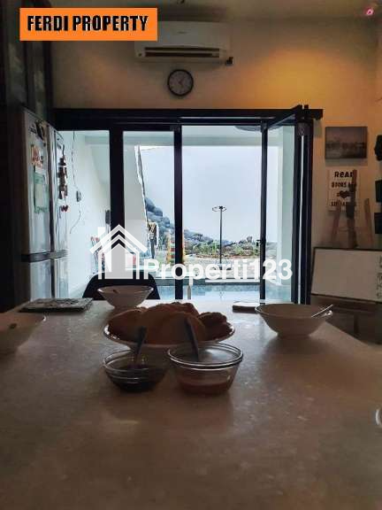 Rumah 3 Lantai Jual Cepat Dalam Cluster Citra Gran - 3