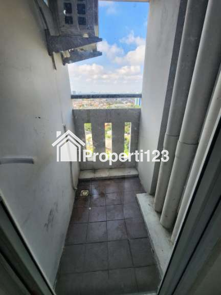 Disewakan Tahunan apartement 2 kamar termurah di Green Pramuka City - 3