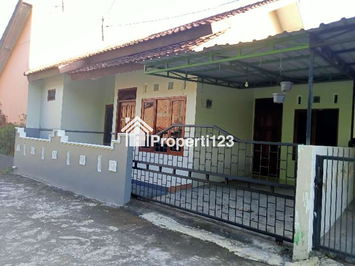 RUMAH SECOND SIAP HUNI HARGA TERJANGKAU DI PURWOMARTANI - 2