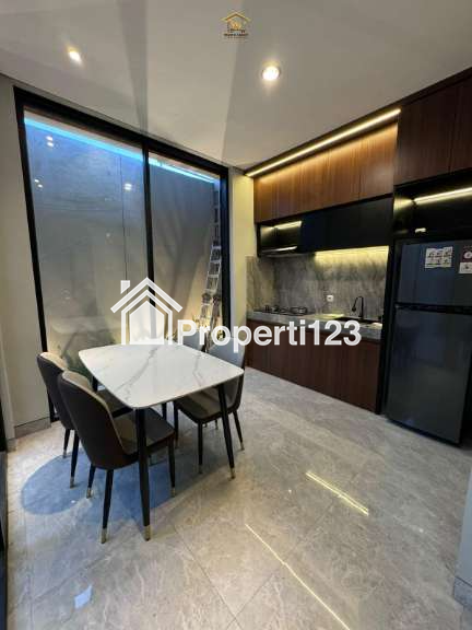 RUMAH SIAP HUNI DI PURWOMARTANI FULL FURNISHED DEKAT SEKOLAH BUDI MULIA - 8