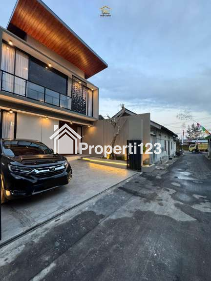 RUMAH SIAP HUNI DI PURWOMARTANI FULL FURNISHED DEKAT SEKOLAH BUDI MULIA - 2