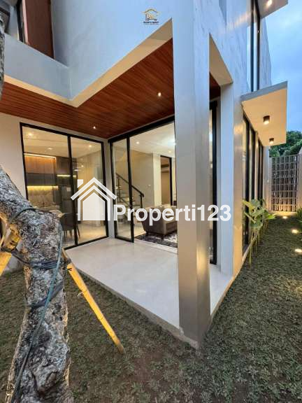 RUMAH SIAP HUNI DI PURWOMARTANI FULL FURNISHED DEKAT SEKOLAH BUDI MULIA - 9
