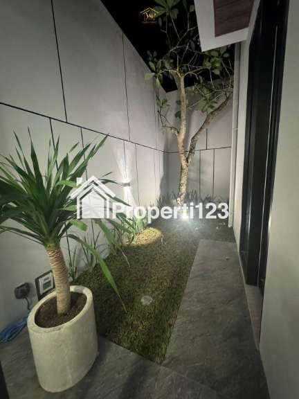 DIJUAL RUMAH FULL FURNISHED DI NGAGLIK DEKAT KAMPUS UGM, SLEMAN - 9