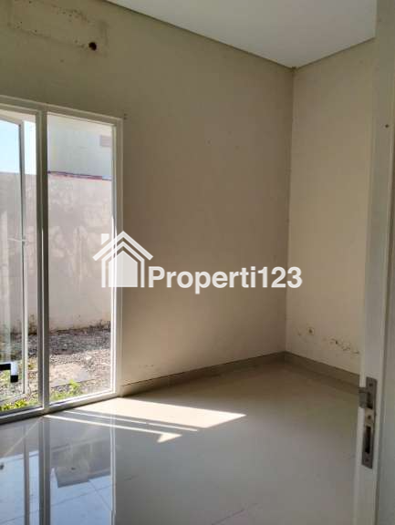Hunian Ternyaman Dalam Perumahan Jl Wates Green Kuantan Residence Ber-IMB - 4