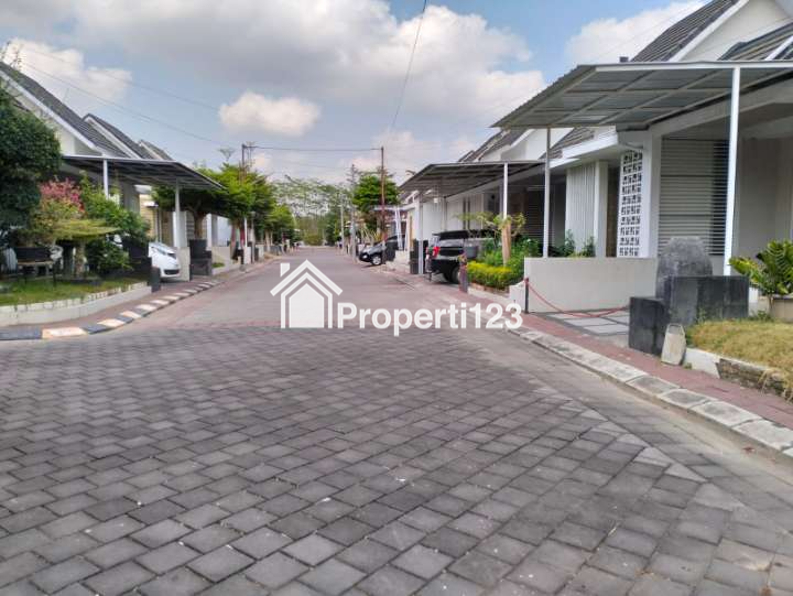 Hunian Ternyaman Dalam Perumahan Jl Wates Green Kuantan Residence Ber-IMB - 13