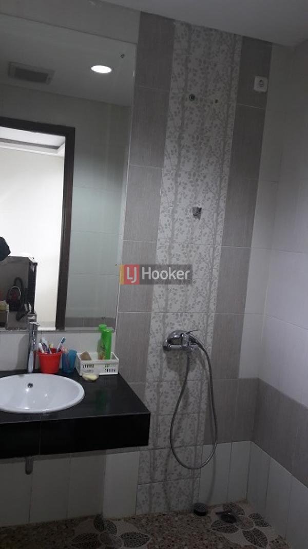 Dijual rumah Modern di kawasan Premium Selatan Jakarta - 2