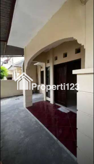 Rumah Siap Huni Lokasi Kebraon Indah Permai Surabaya - 4