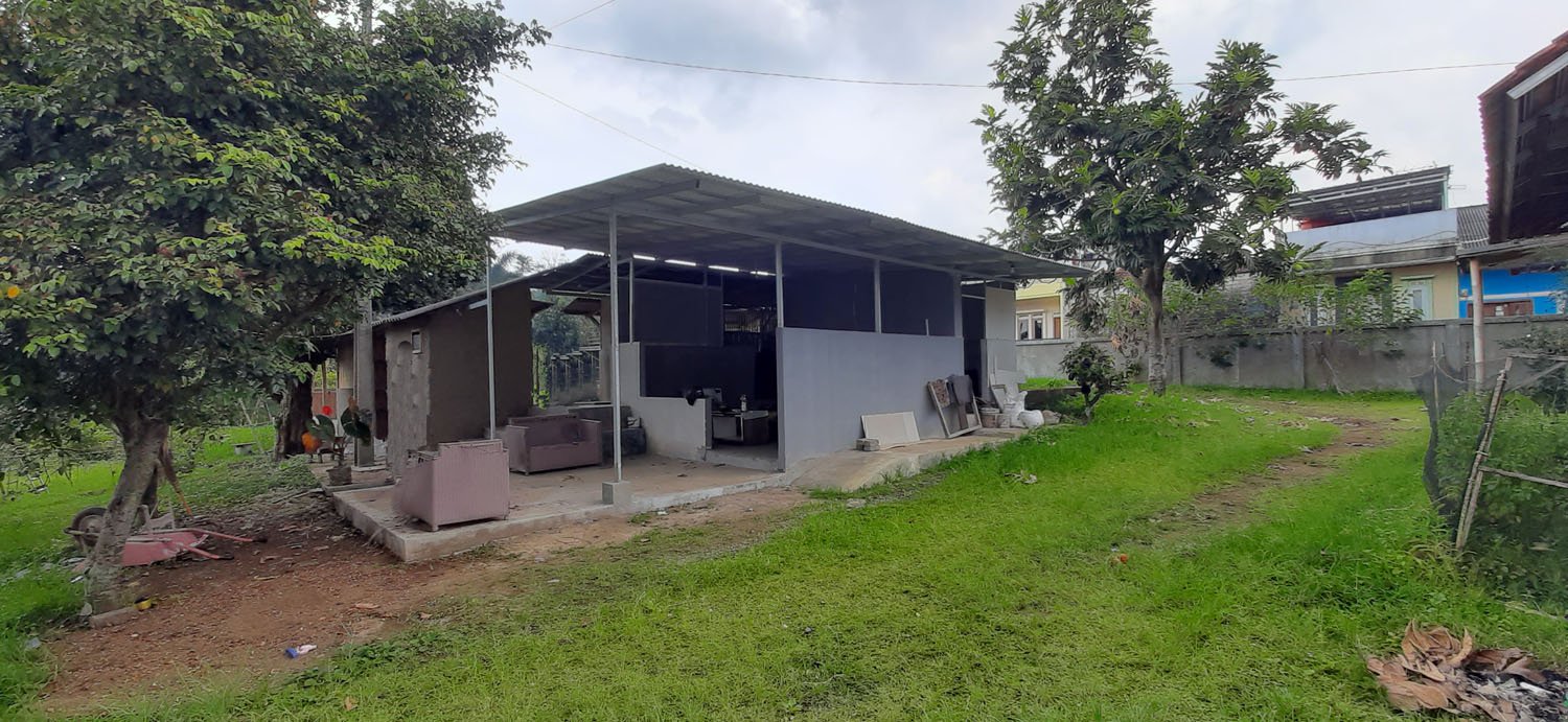 RUMAH DAN KOLAM PEMANCINGAN IKAN DI KAWASAN CIUMBULEUIT BANDUNG - 15