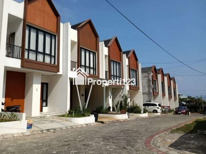 Rumah Cantik di Cipadung: Akses Mudah ke Jalan Utama - 5