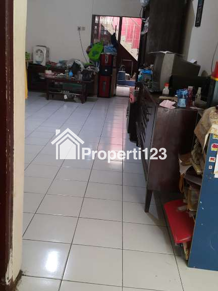 Jual Rumah Lama Lokasi Strategis di Kebon Baru Tebet Jak Sel - 6