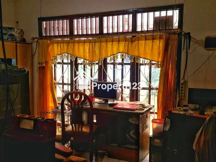 Jual Rumah Lama Lokasi Strategis di Kebon Baru Tebet Jak Sel - 5