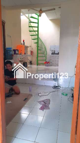 BU Siap Huni. Taman Royal 3, Cluster Palem. Akses Nyaman banyak pilihan ke Bandara-Jakarta-Tangerang - 2