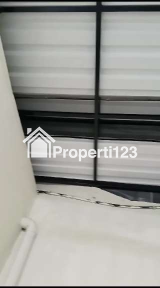 BU Siap Huni. Taman Royal 3, Cluster Palem. Akses Nyaman banyak pilihan ke Bandara-Jakarta-Tangerang - 15