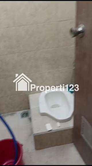 BU Siap Huni. Taman Royal 3, Cluster Palem. Akses Nyaman banyak pilihan ke Bandara-Jakarta-Tangerang - 17