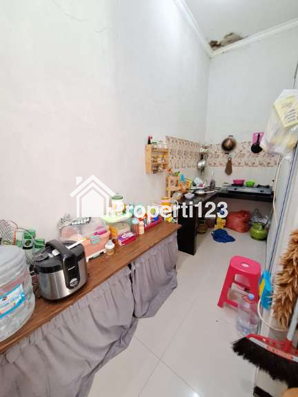 Rumah Seken Siap Huni di Pandanwangi Sulfat Kota Malang - 10