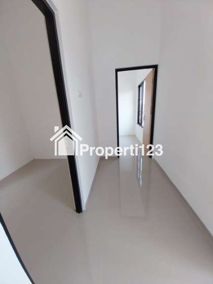 Rumah Baru 2 Lantai Blimbing Kota Malang - 2