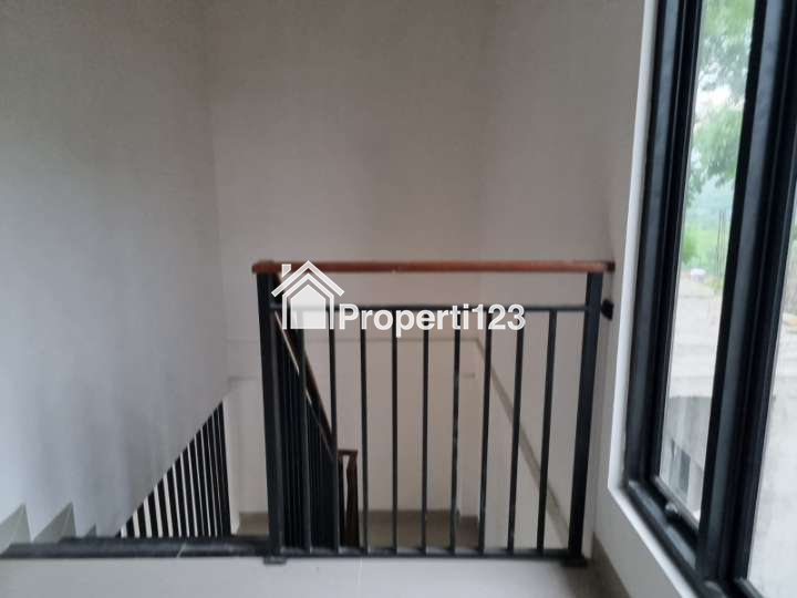 DIJUAL RUMAH 2 LANTAI DI JOGJA DEKAT DENGAN TERA VIEW JOGJA - 3