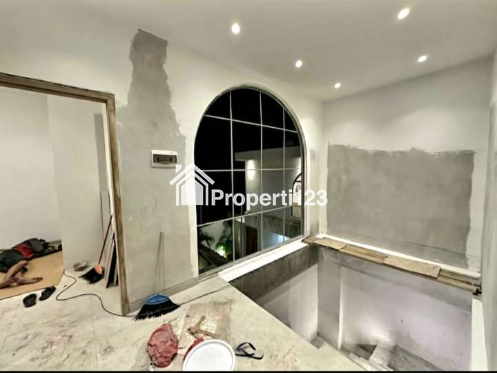 DIJUAL VILLA MEWAH DENGAN KONSEP MEDITERANIA DI CANGGU BALI - 4