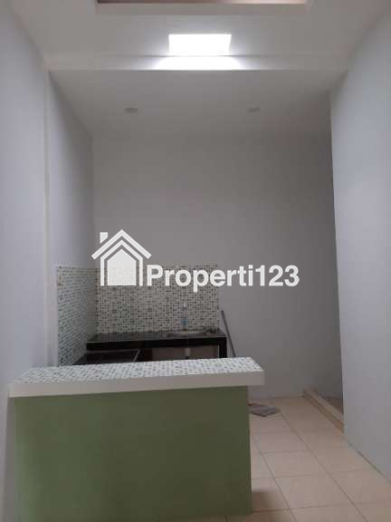 RUMAH BARU MINIMALIS MODEREN SIAP HUNI DEKAT JAKARTA - 5