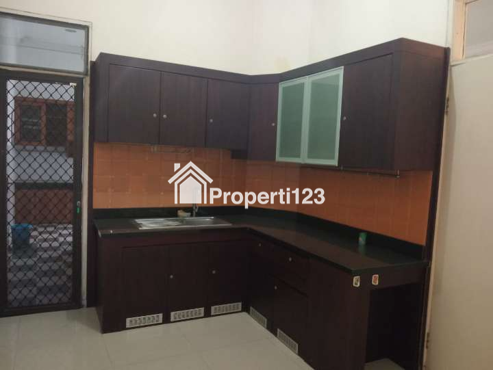 Rumah Pondok Candra Jeruk Bangunan Sangat Terawat Siap Huni - 5