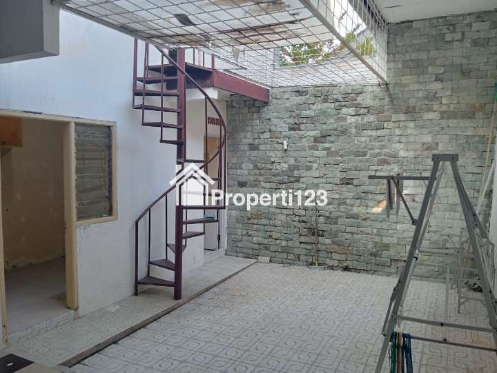 Rumah Pondok Candra Jeruk Bangunan Sangat Terawat Siap Huni - 3