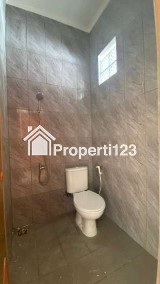 Jual Rumah Strategis di Victory Land: Dekat dengan Sekolah dan Pusat Perbelanjaan - 7