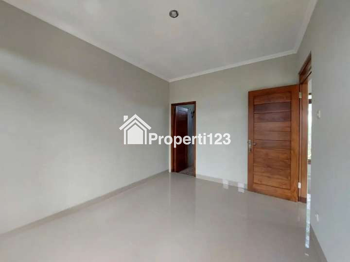 DIJUAL RUMAH DI SLEMAN DEKAT DENGAN MALL AMPLAZ - 6