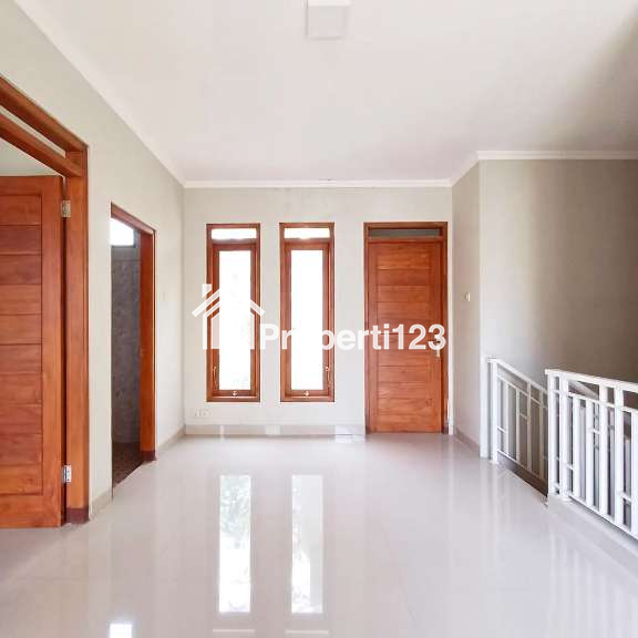 DIJUAL RUMAH DI SLEMAN DEKAT DENGAN MALL AMPLAZ - 5