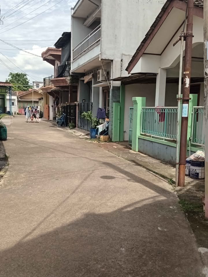 Dijual  Rumah  Hook / pojok di Legok - 8
