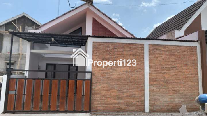 Rumah Pesan Bangun Bonus Kanopi di Kalasan - 1