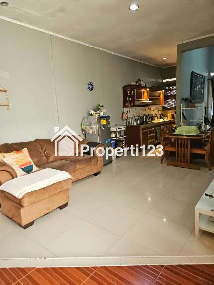 Disewakan Rumah Full Furnish, 2 Kamar Tidur & 2 kamar mandi di Bukit Nusa Indah Ciputat Tangsel - 4