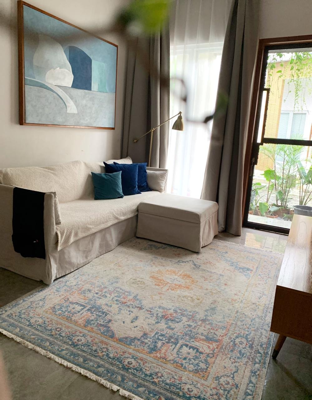 Jual Rumah Cantik Semi Furnished di Cinere, Depok - 2