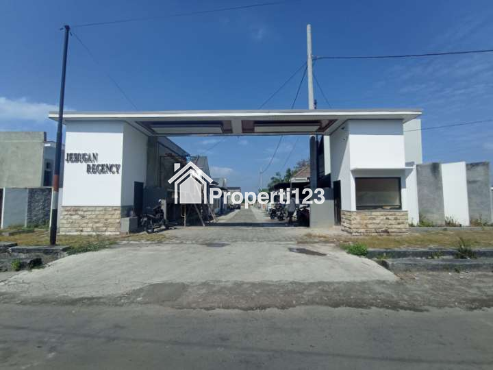 JUAL RUMAH MINIMALIS MODERN CUMA 200 JUTAAN DEKAT TAMAN GERGUNUNG KLATEN - 1